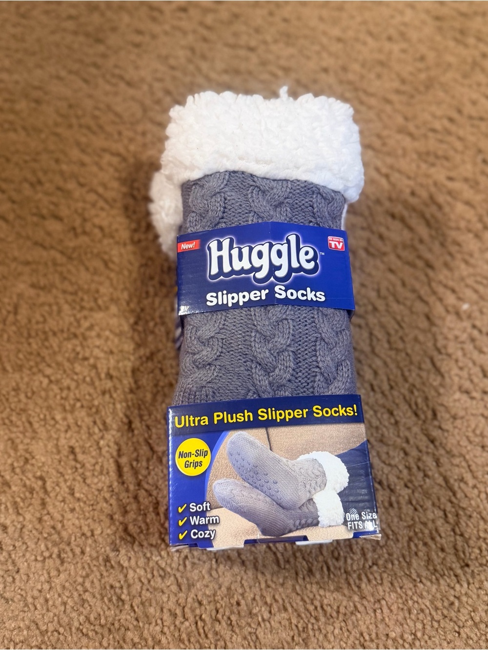 NWT Plush Slipper Socks – Gray